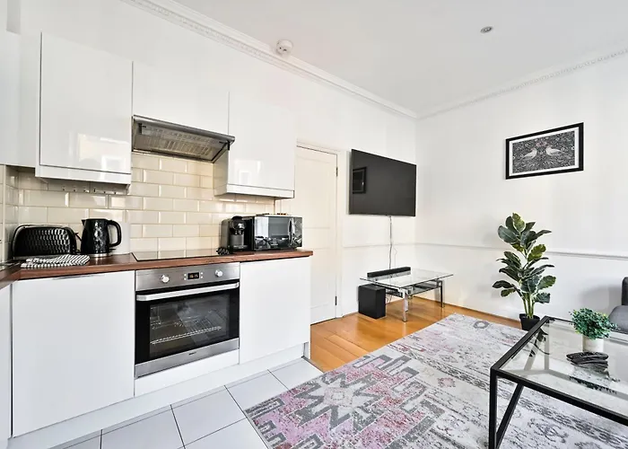 Prime Location Marylebone Baker St Apartment